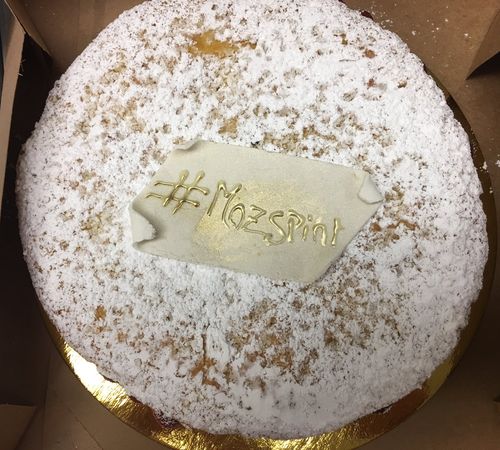 UCLA’'s cake